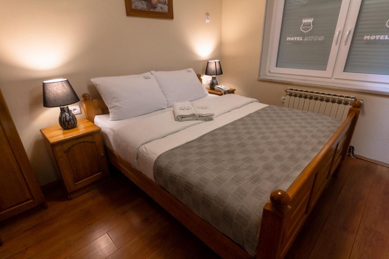 Motel Atos Laktaši Dış mekan fotoğraf