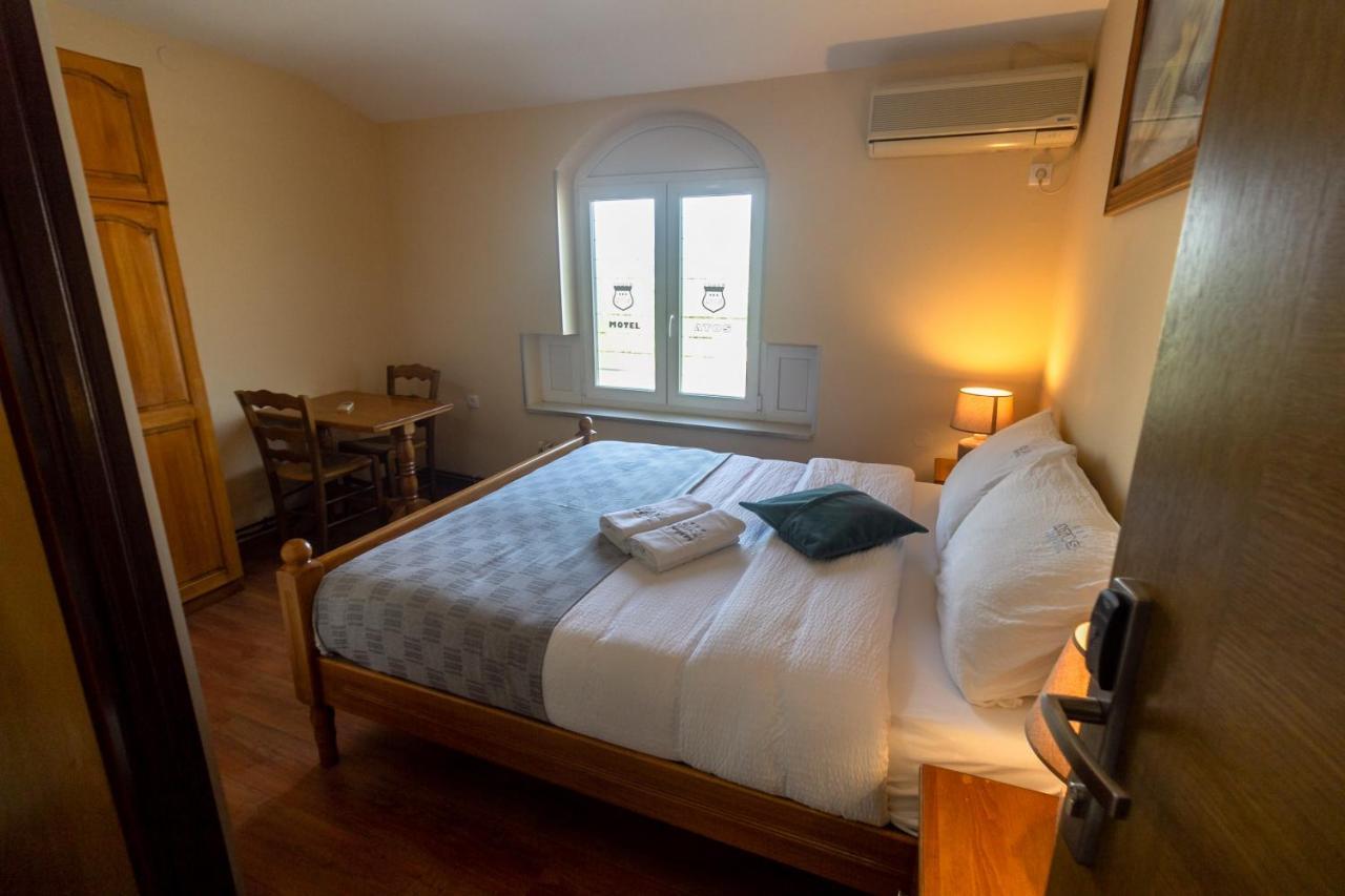 Motel Atos Laktaši Dış mekan fotoğraf